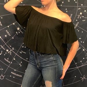 Urban Outfitters Off the shoulder Flowy top